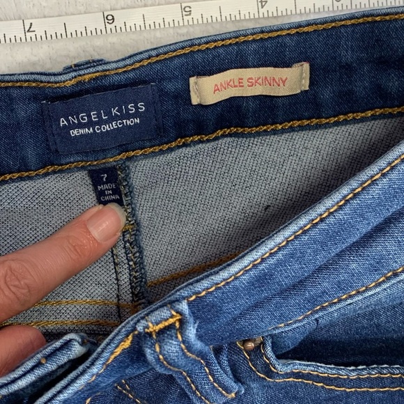 Angel Kiss EUC Dark Denim Highrise Ankle Skinny Jeans size 7 - Picture 5 of 7